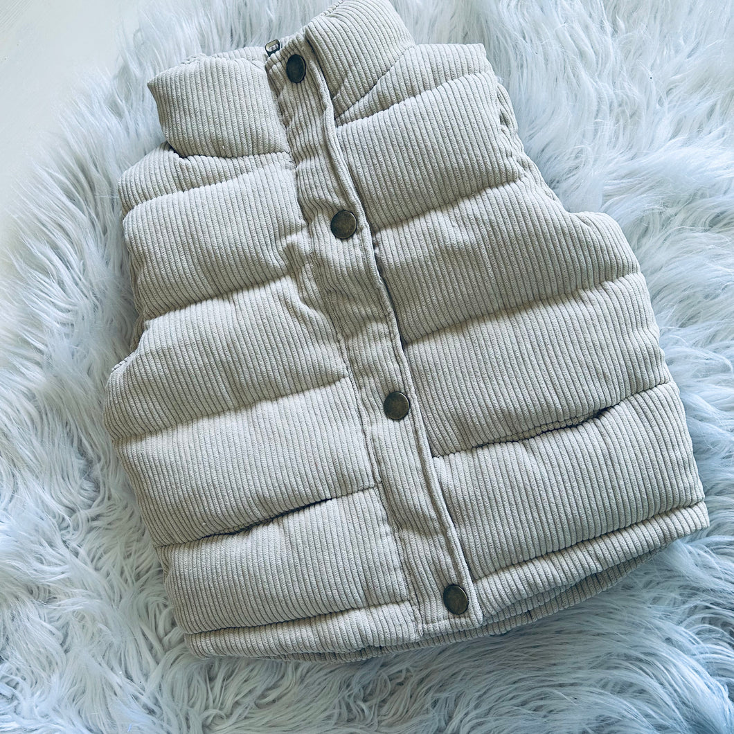 Cream ribbed gilet